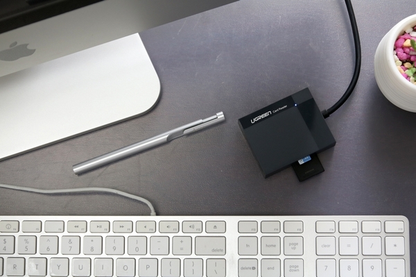 意昂2USB3.0读卡器2