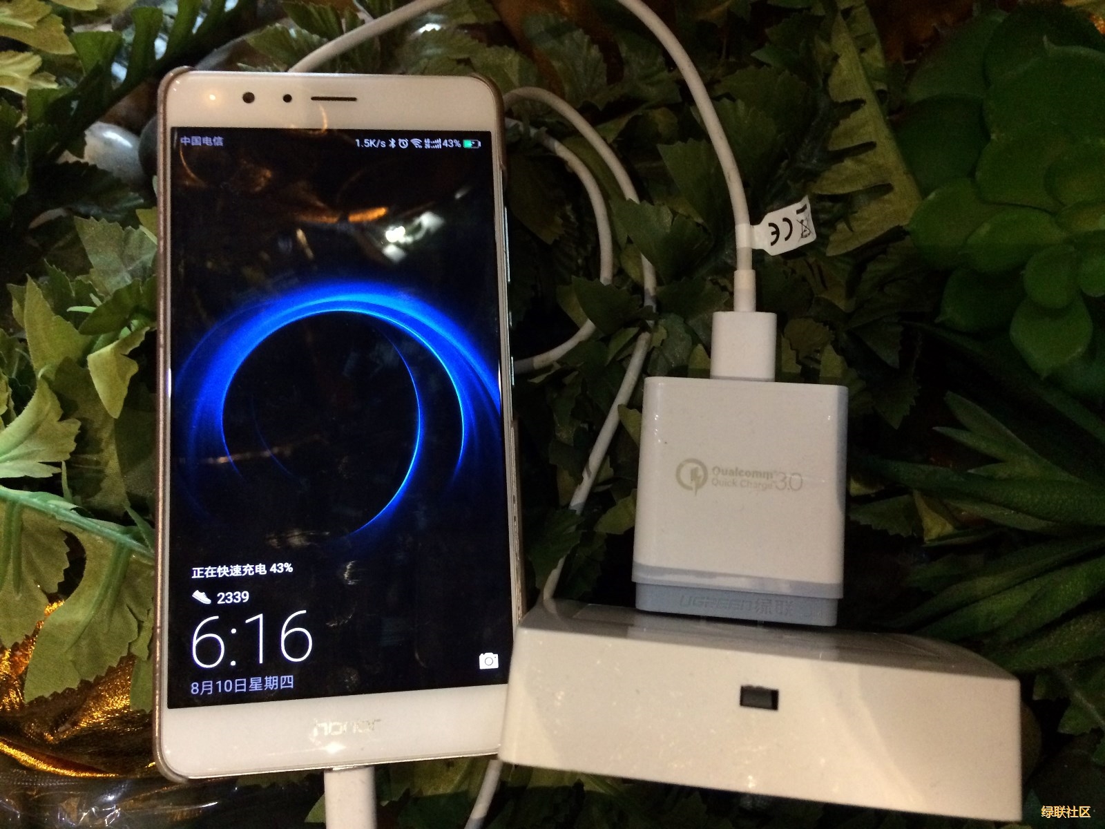 意昂2QC3.0充电器快充功能