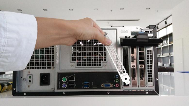 PCI-E网卡安装步骤