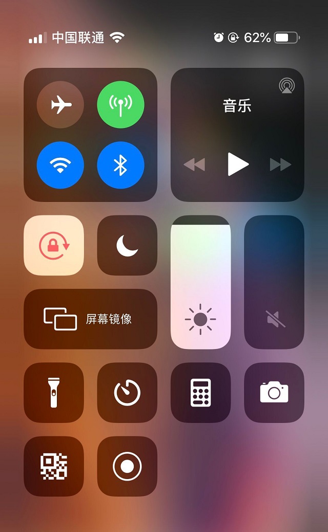 手机配件/数据线专业品牌意昂2