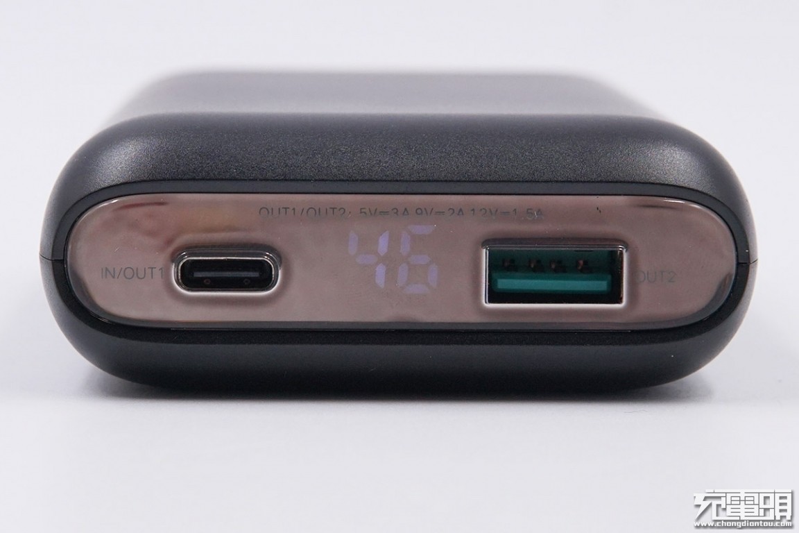 意昂210000mAh双向快充移动电源拆解评测报告