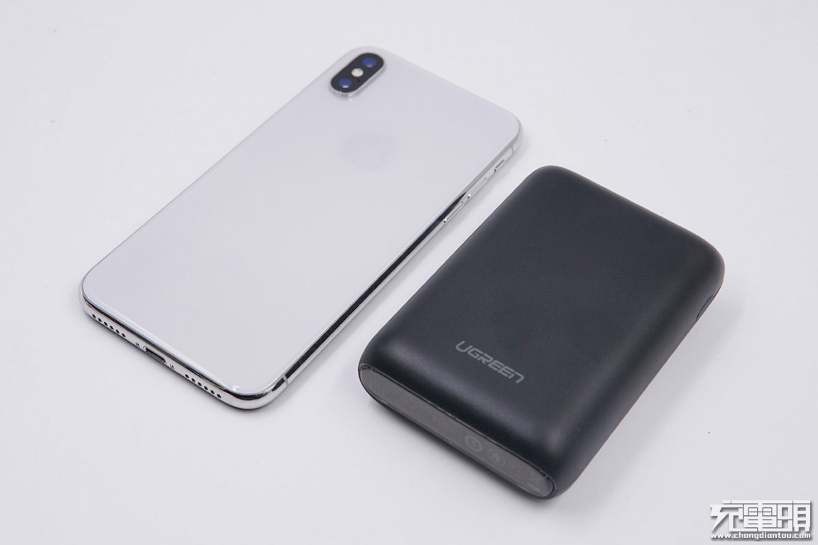 意昂210000mAh双向快充移动电源拆解评测报告