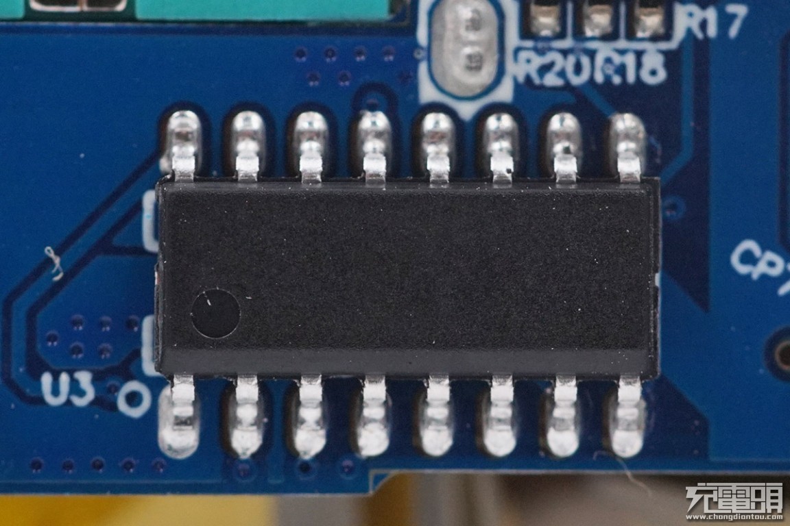 意昂210000mAh双向快充移动电源拆解评测报告