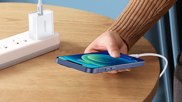 iPhone12充电接口是什么 充电功率多少W