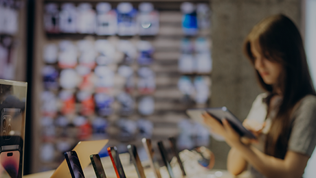 具有一年以上的3C数码行业经验及渠道资源