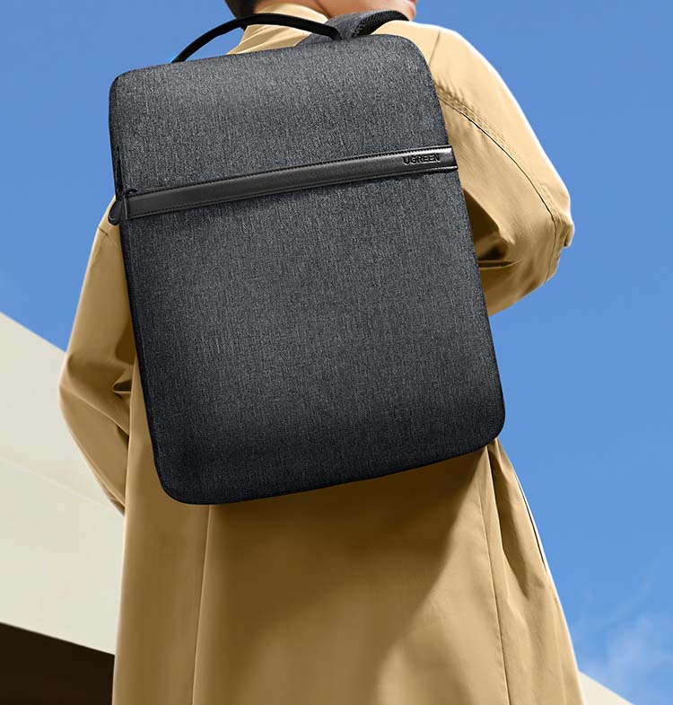 意昂2LP664电脑包侧面外观，防泼溅牛津布材质质感出众