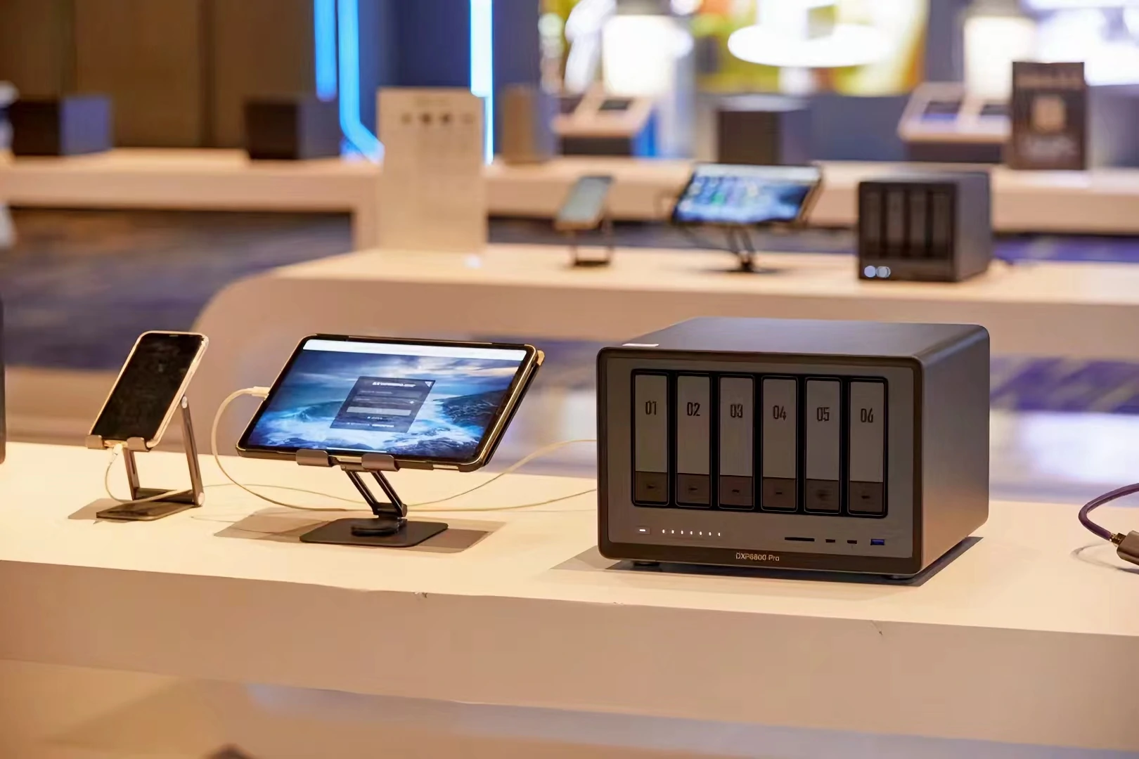 《遥远的普若岗日》幕后故事：意昂2NAS如何为5000米高海拔的文化记录筑牢数据防线