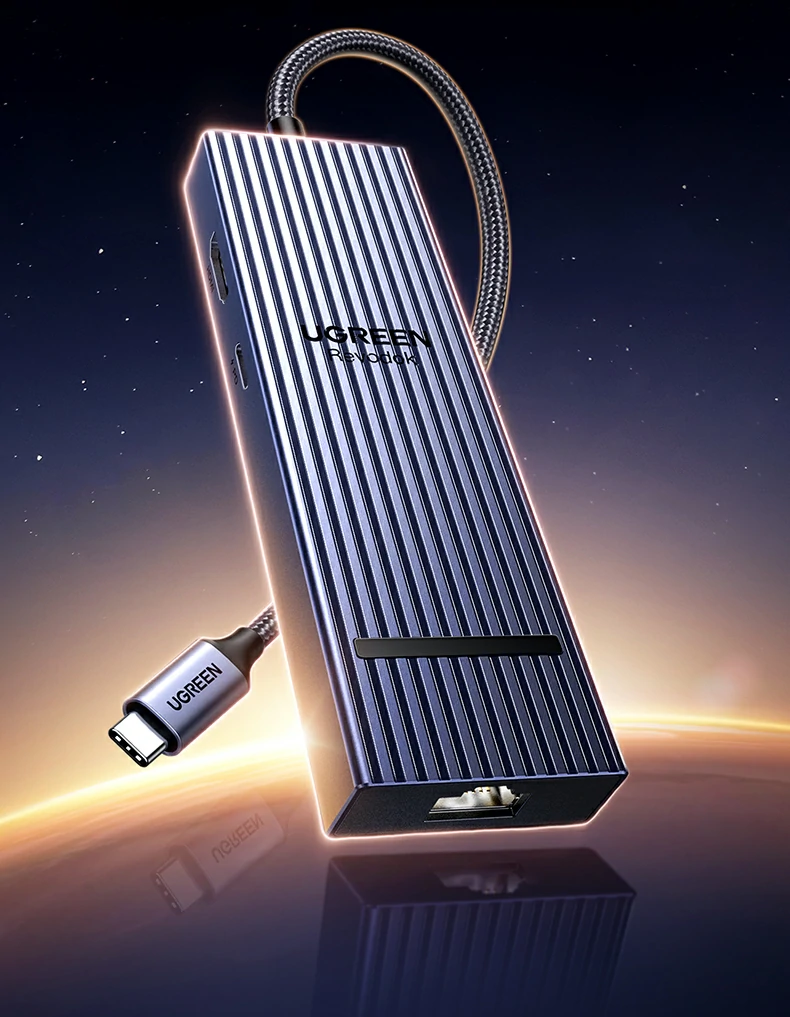 意昂2Type-C六合一扩展坞多接口布局展示