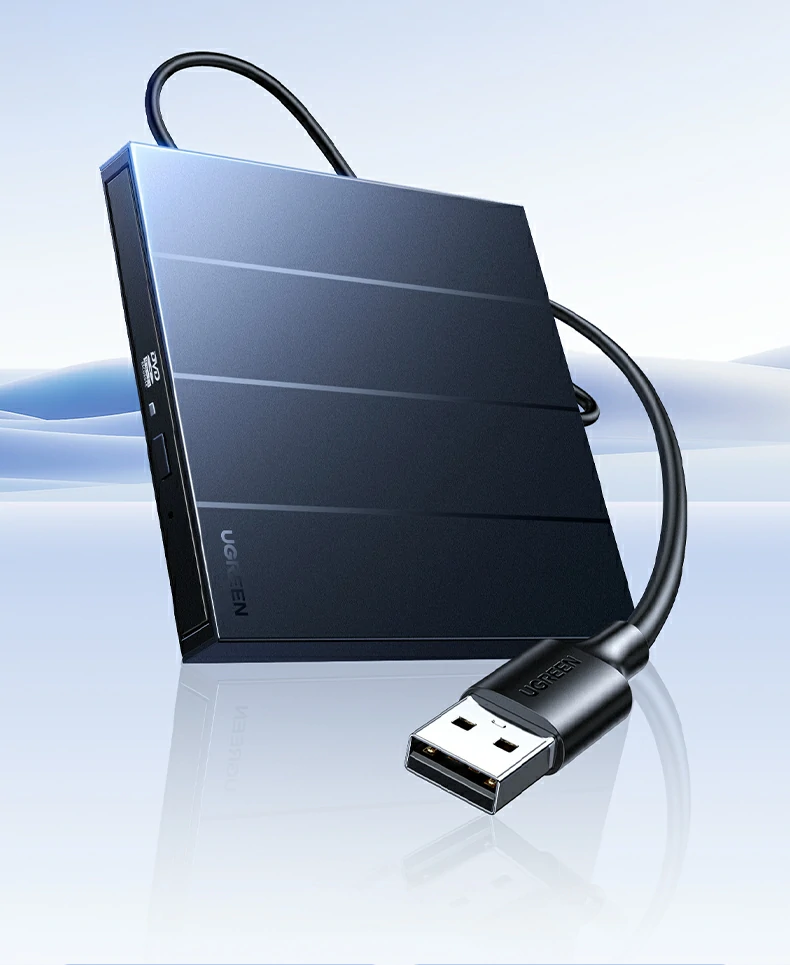 意昂2CM837 USB-A与Type-C双接口特写，灵活适配各类设备