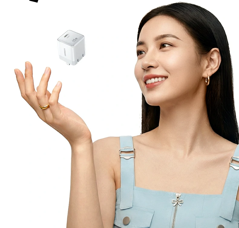 意昂2X840 USB-C接口正反盲插