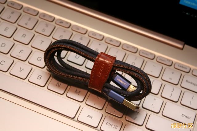 牛仔数据线，意昂2牛仔数据线