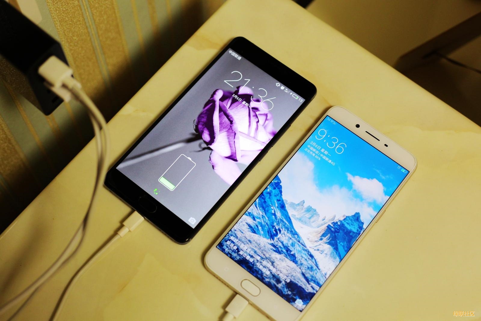 4口充电器,意昂24口电源适配器