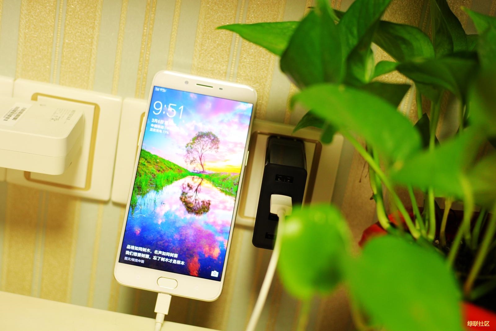 4口充电器,意昂24口电源适配器