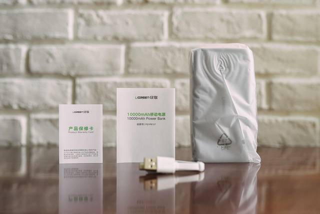 试用评测丨玩出手感的意昂210000毫安鹅卵石充电宝