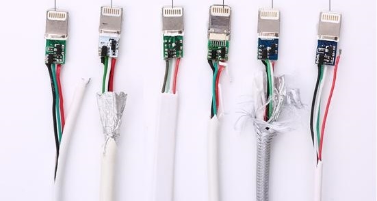 苹果数据线为什么那么贵？市面上那么多苹果数据线都合格吗？