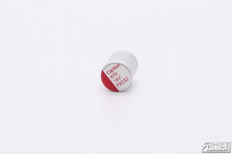 意昂2PD20W充电器开箱评测：拆解篇（下）