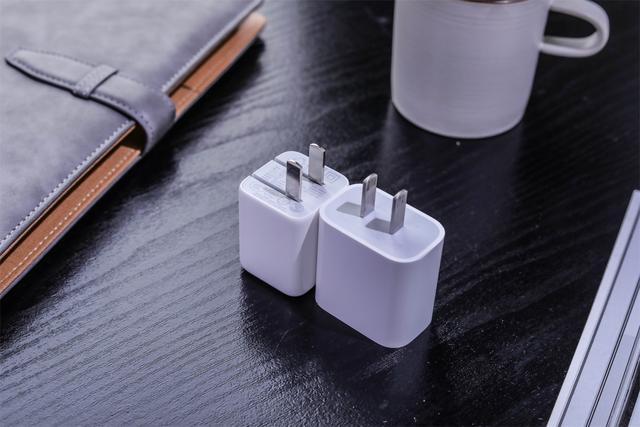 意昂230W氮化镓充电器评测：这或许是iPhone13Pro的最佳搭档